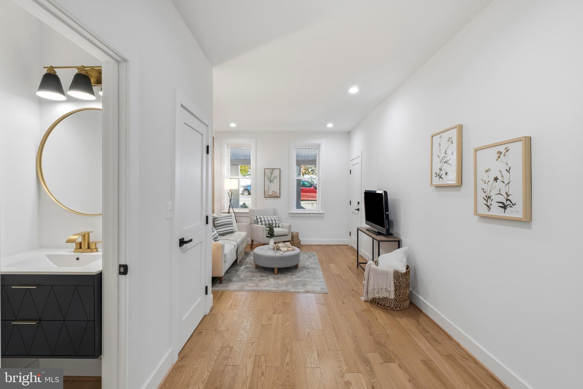 HAMPDEN HISTORIC DISTRICT - Residential