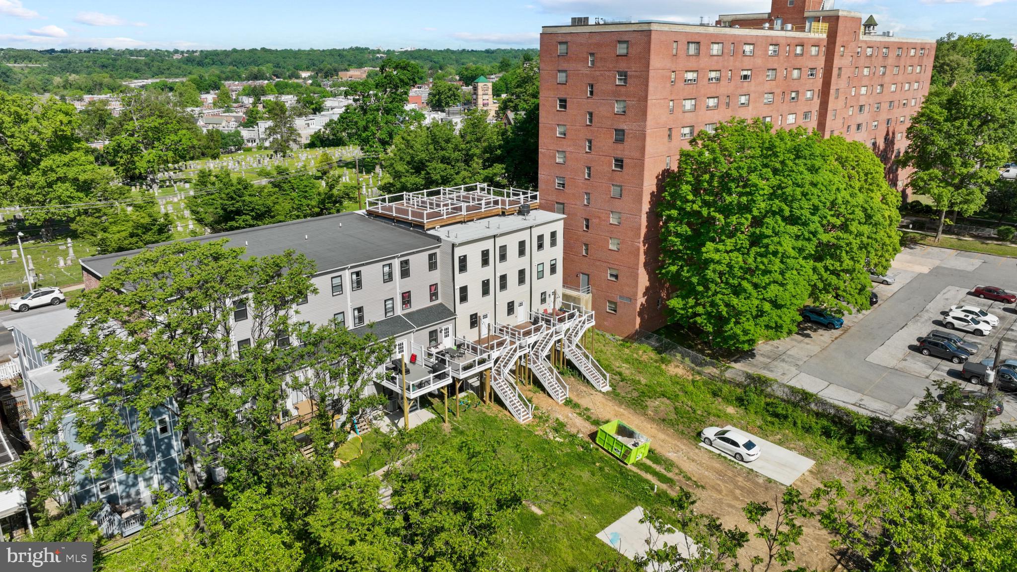 HAMPDEN HISTORIC DISTRICT - Residential