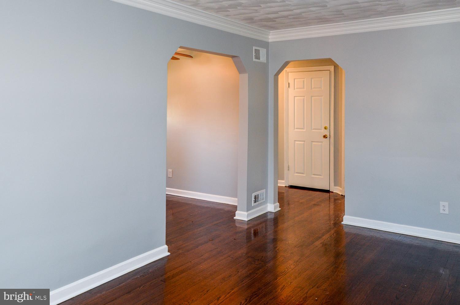 KENTLAND - Residential Lease