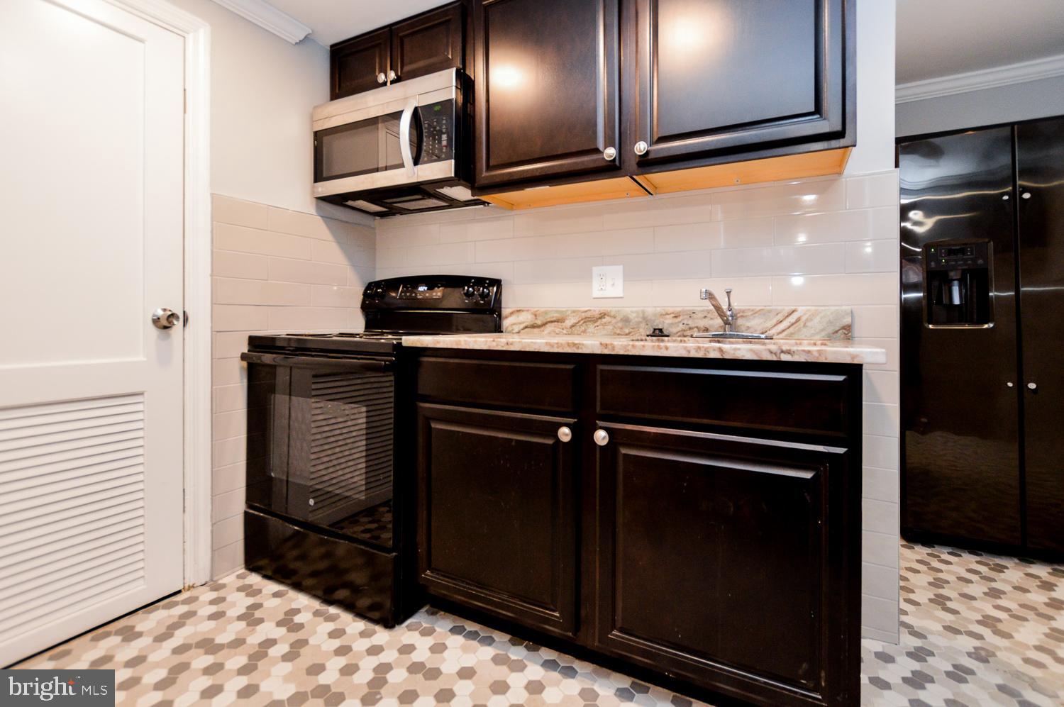 KENTLAND - Residential Lease