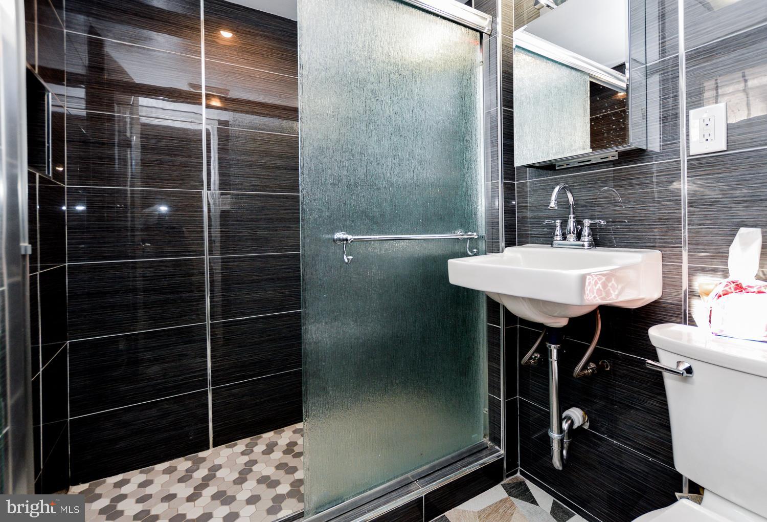 KENTLAND - Residential Lease