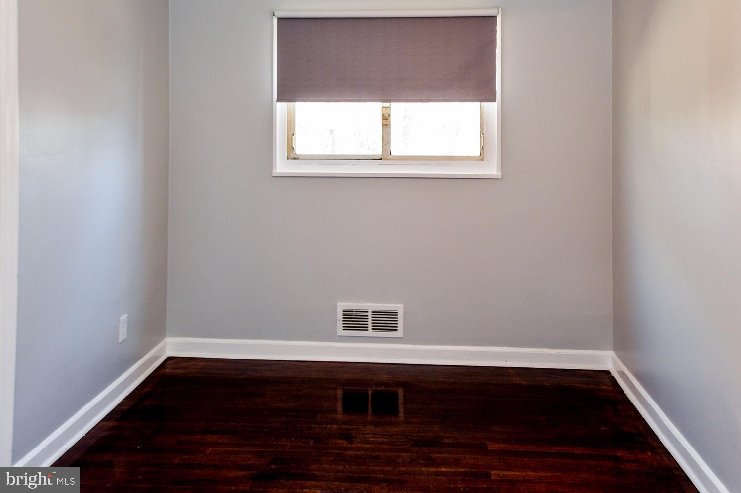 KENTLAND - Residential Lease