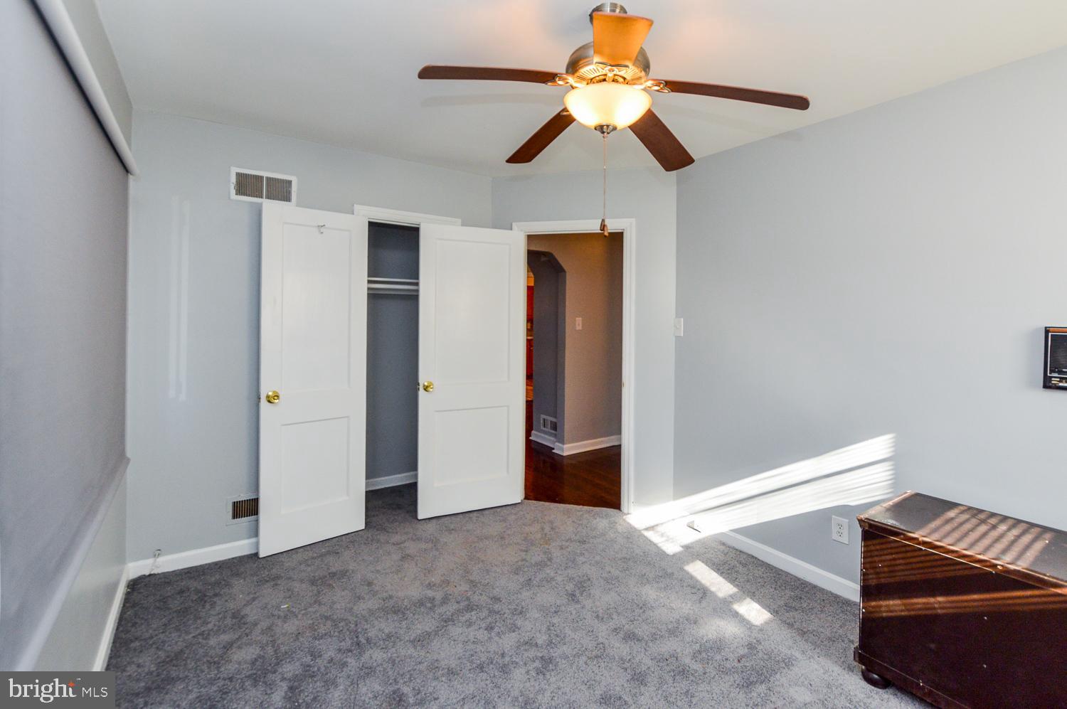 KENTLAND - Residential Lease