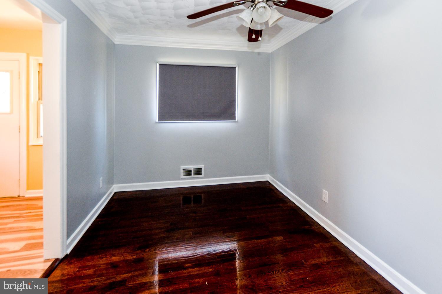 KENTLAND - Residential Lease