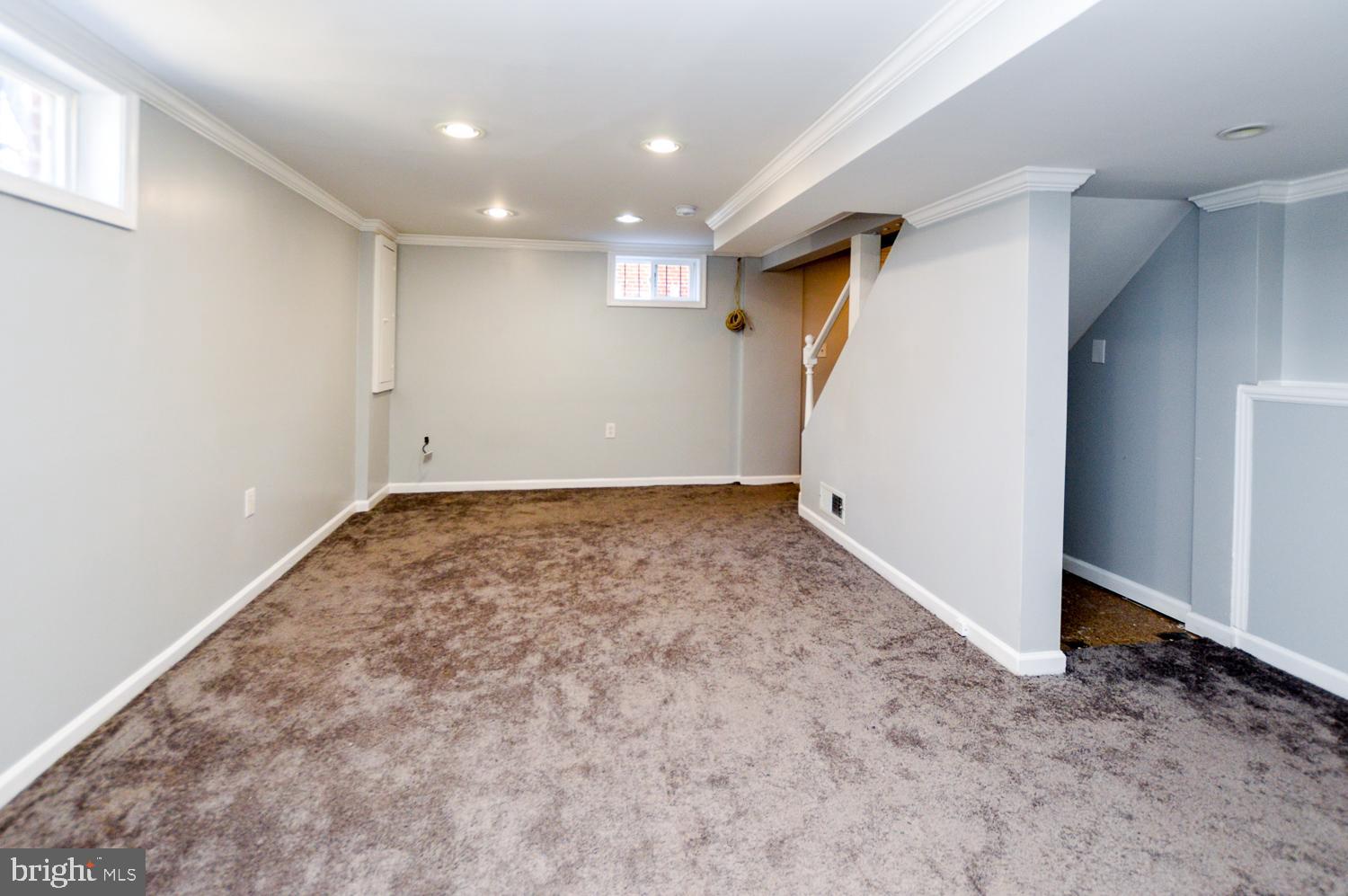 KENTLAND - Residential Lease