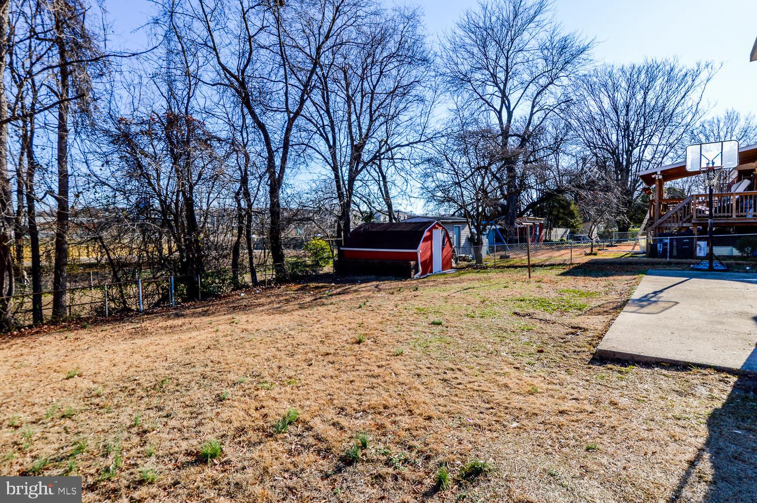 KENTLAND - Residential Lease