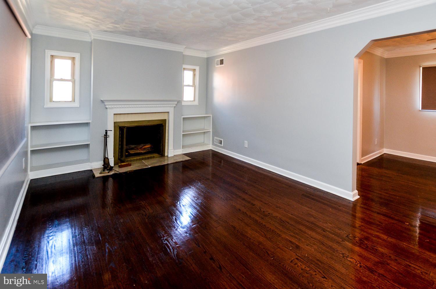 KENTLAND - Residential Lease