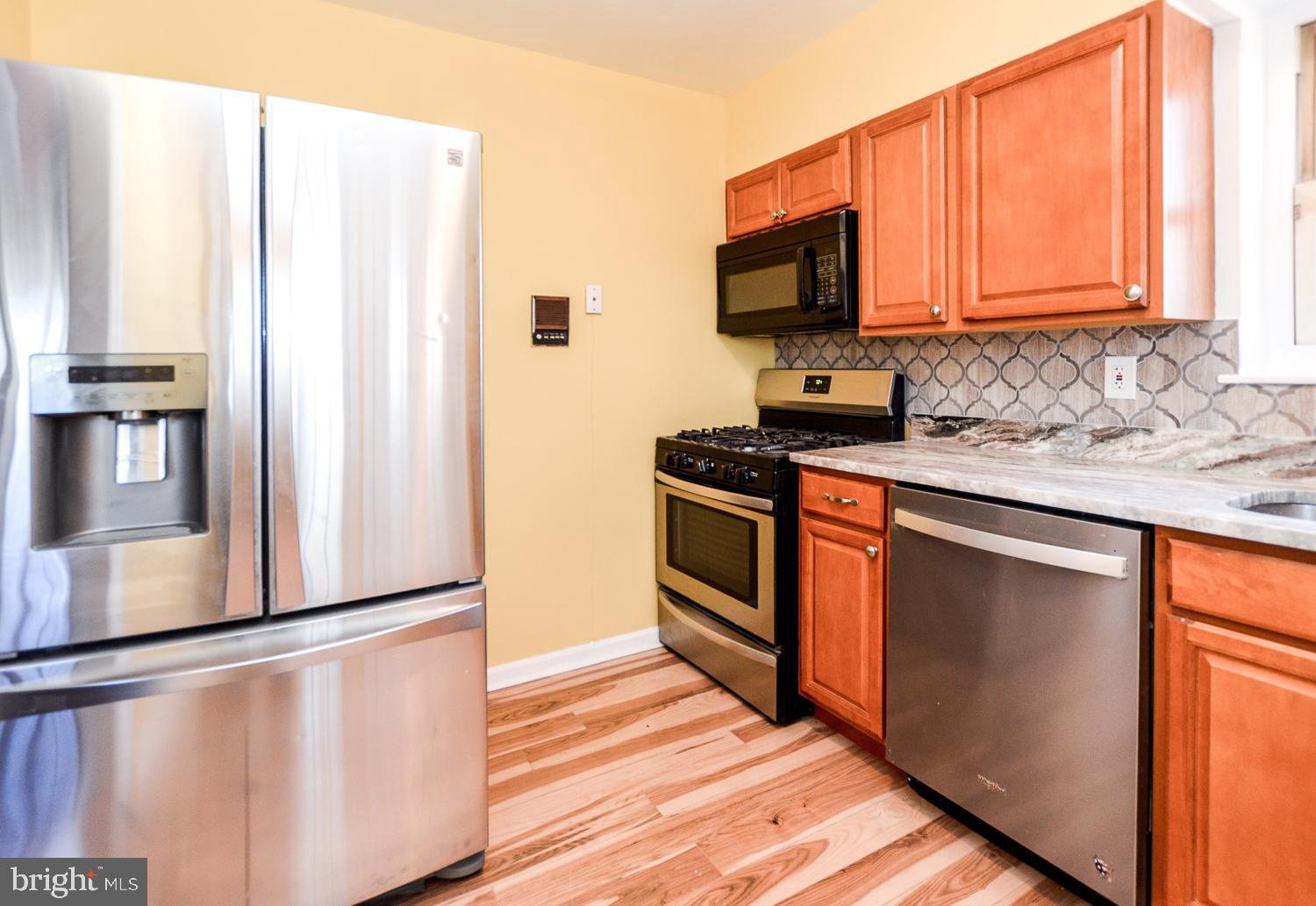 KENTLAND - Residential Lease