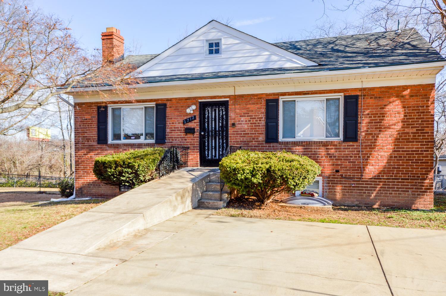 KENTLAND - Residential Lease