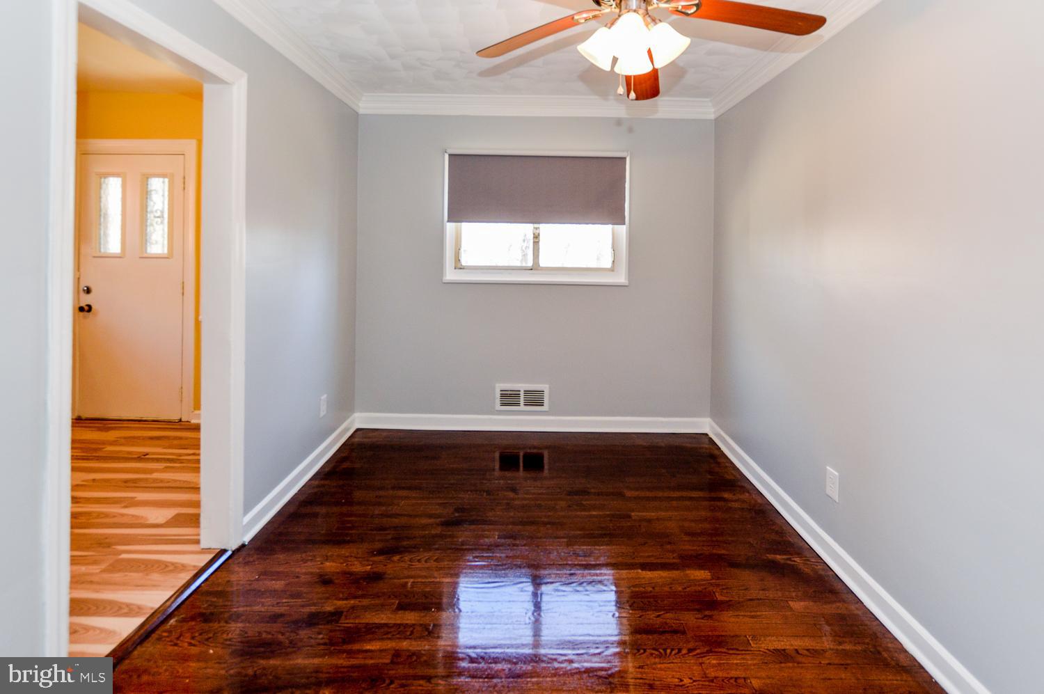 KENTLAND - Residential Lease