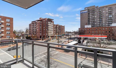 8300 Wisconsin Avenue Unit 1B-435, Bethesda, MD MLS: MDMC2179392