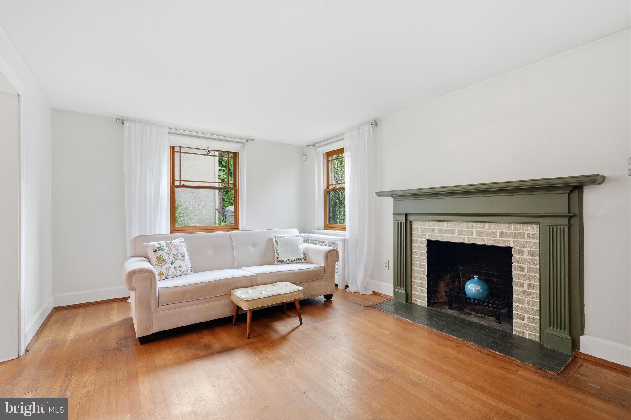 215 EVANS AVENUE