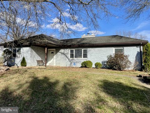 Homes For Sale - 1343 Church Road<br/> HERSHEY, PA 17033