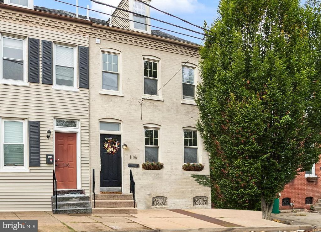 Photo of 118 Sherman Street, LANCASTER, PA 17602 (MLS # PALA2077562)