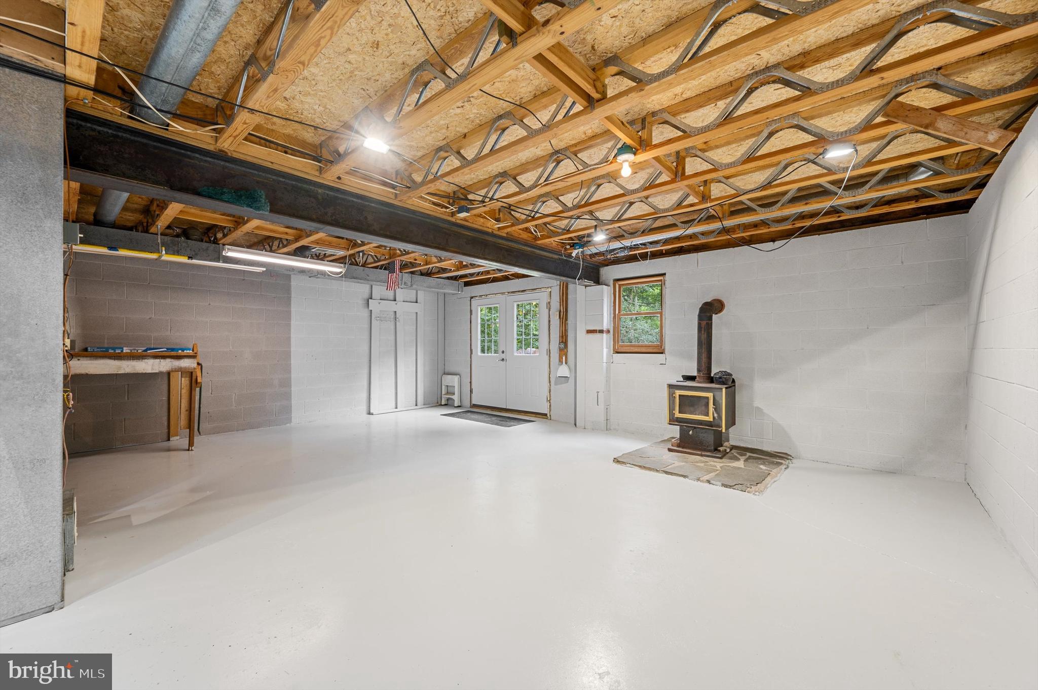 KINDER BAUERNHOF FARM - Residential Lease