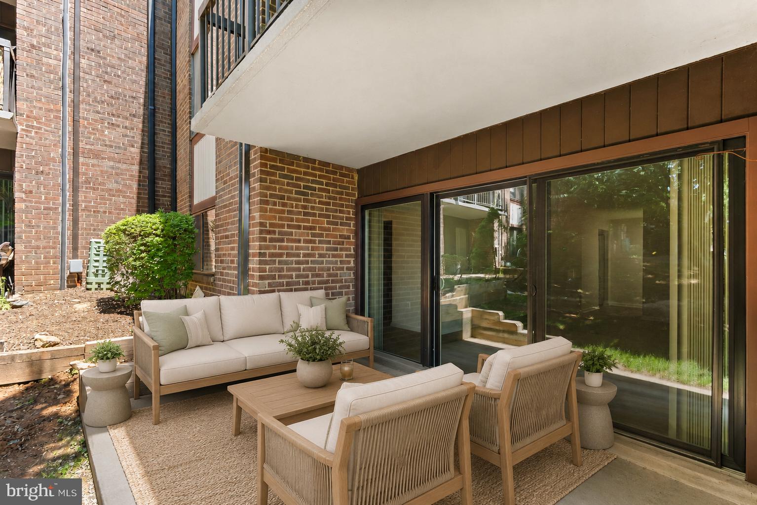 HAWTHORNE VILLAGE - Residential