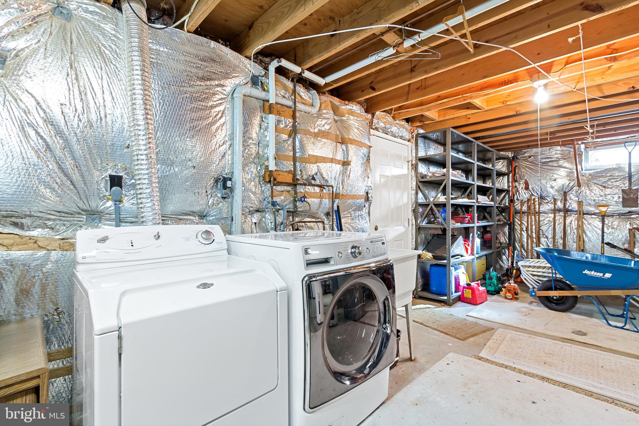 BROADVIEW - Residential