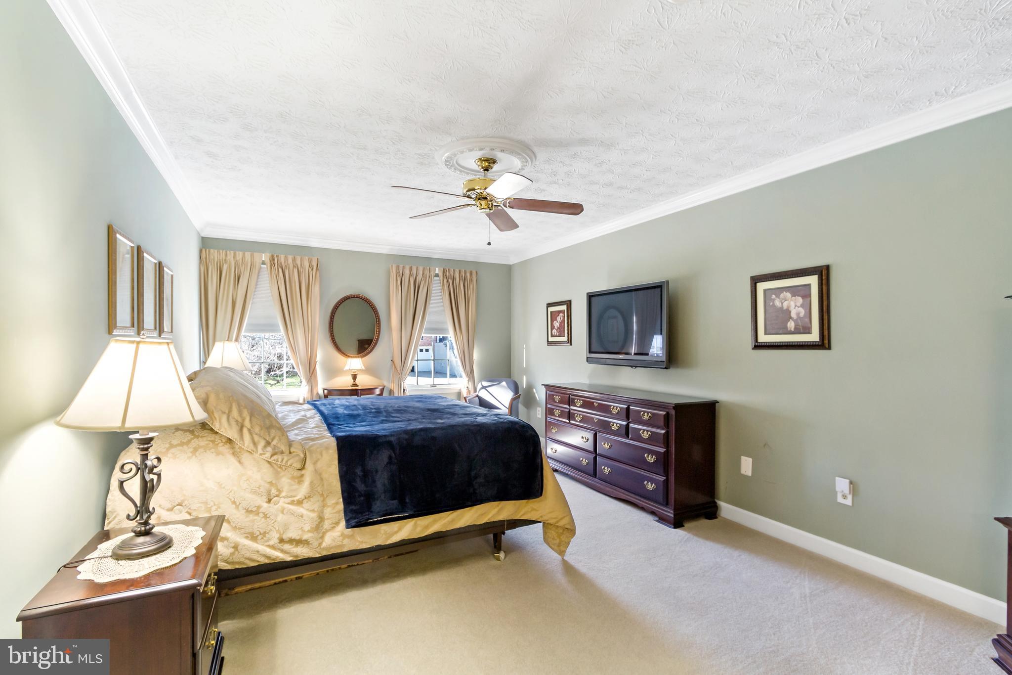 BROADVIEW - Residential