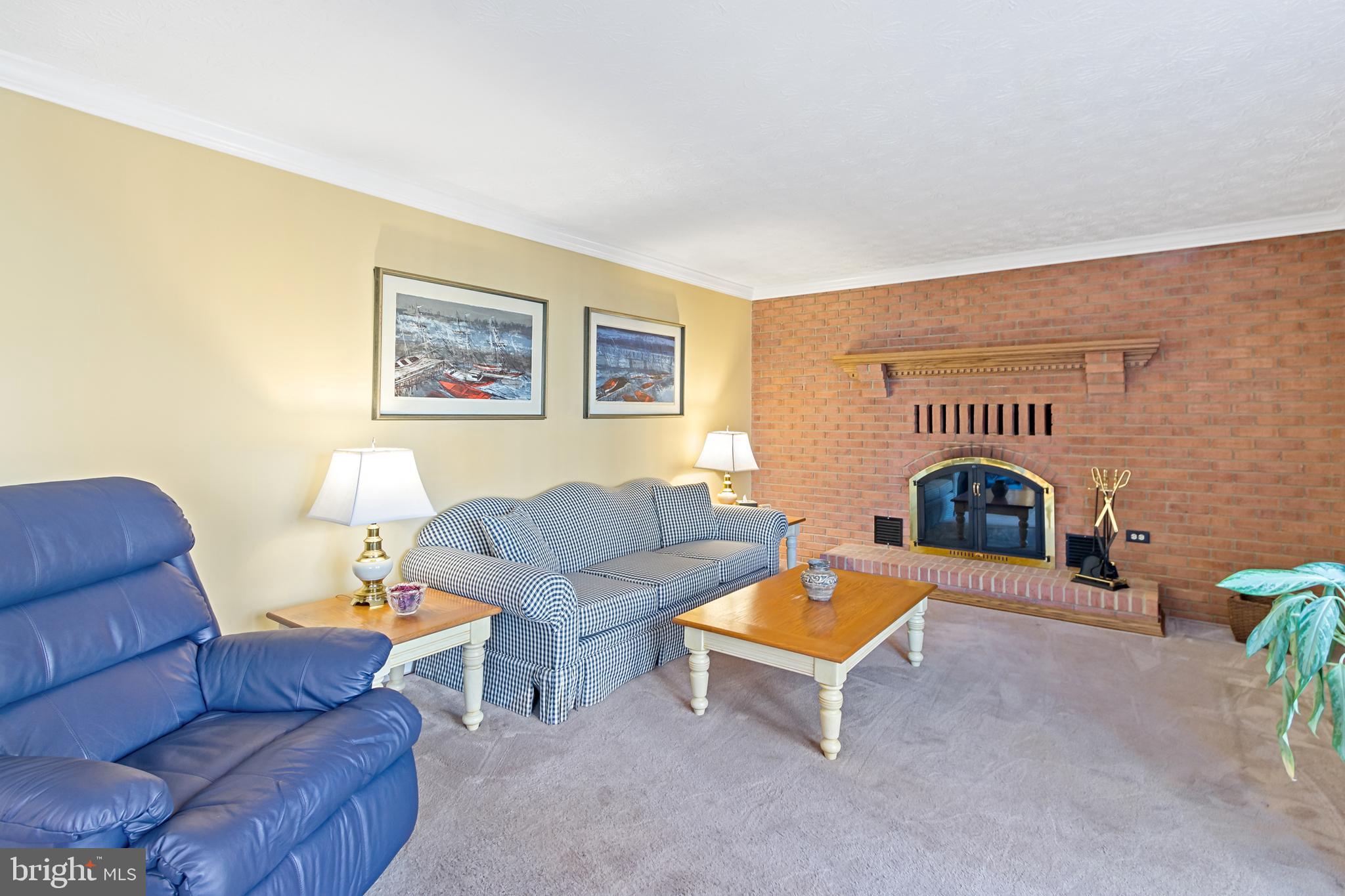 BROADVIEW - Residential