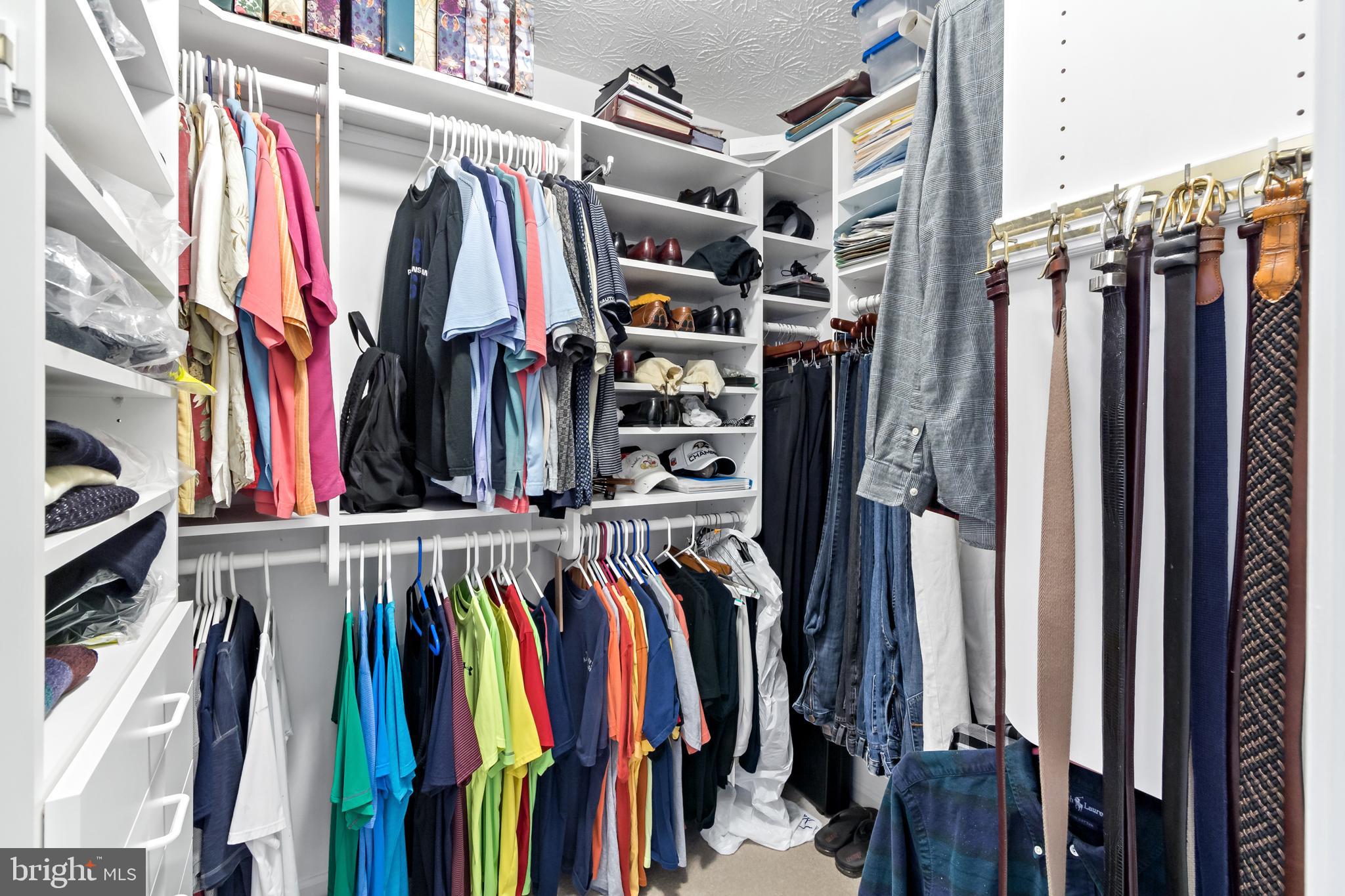 BROADVIEW - Residential