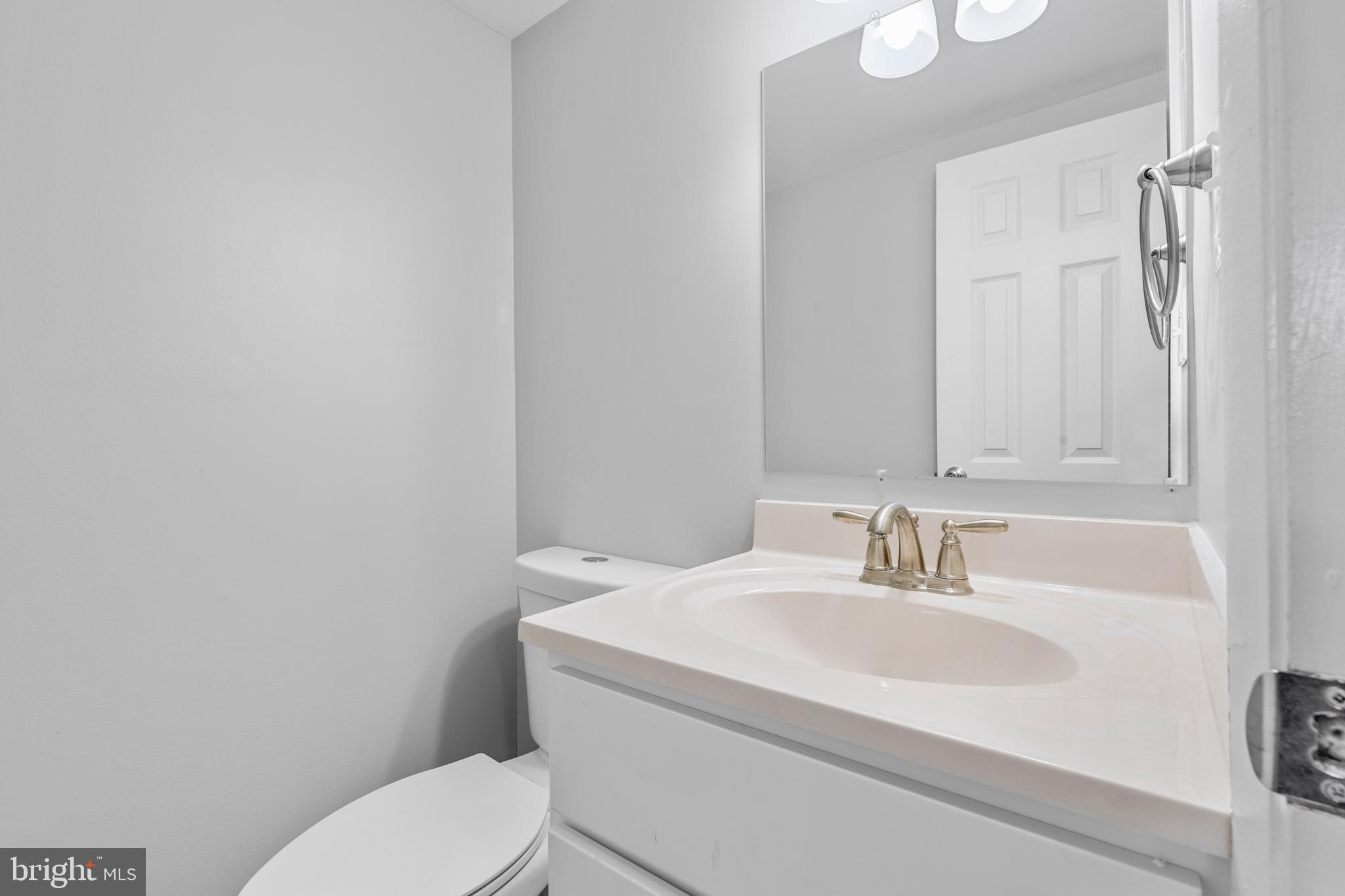 CROFTON SQUARE - Residential