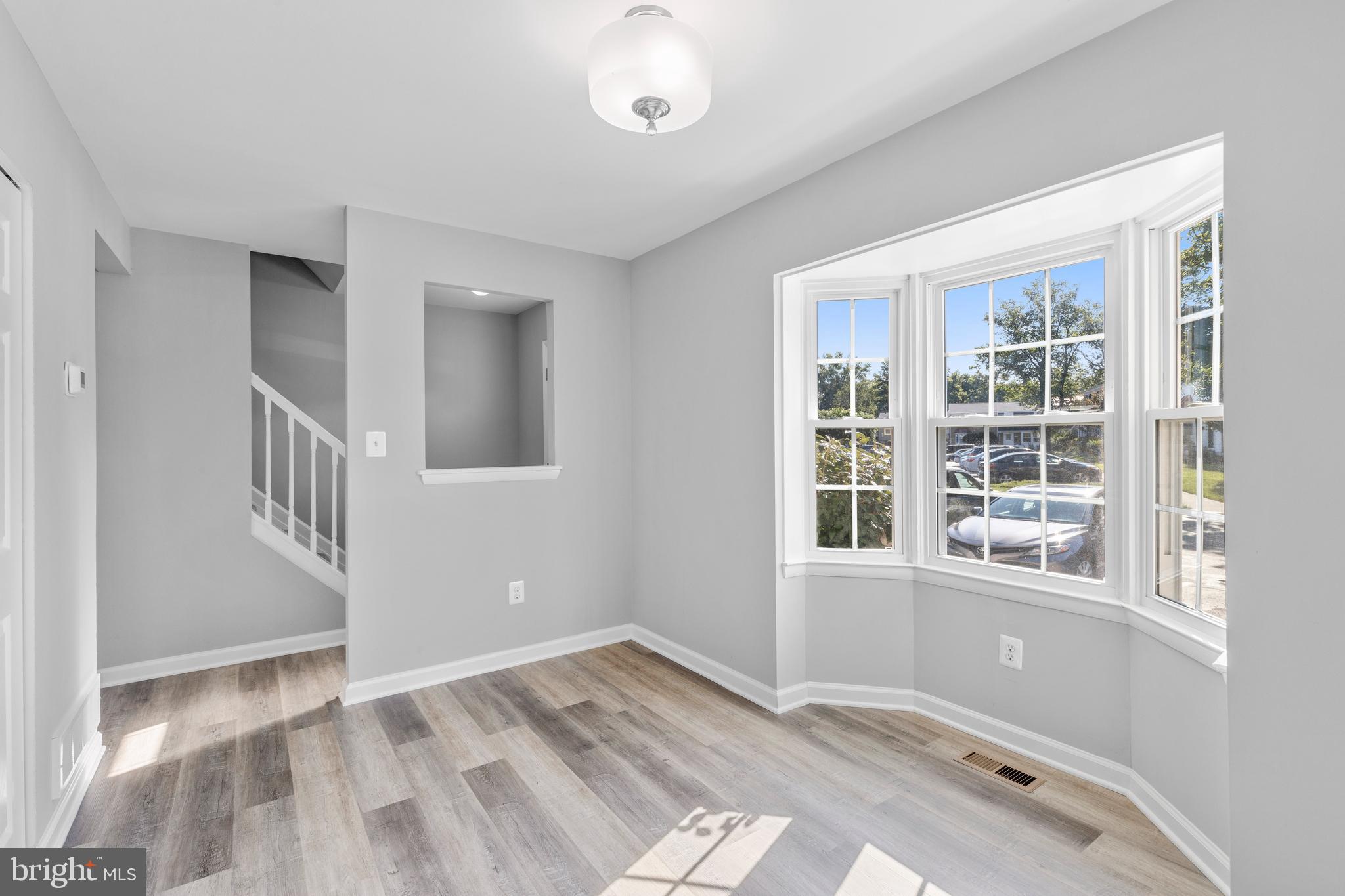 CROFTON SQUARE - Residential