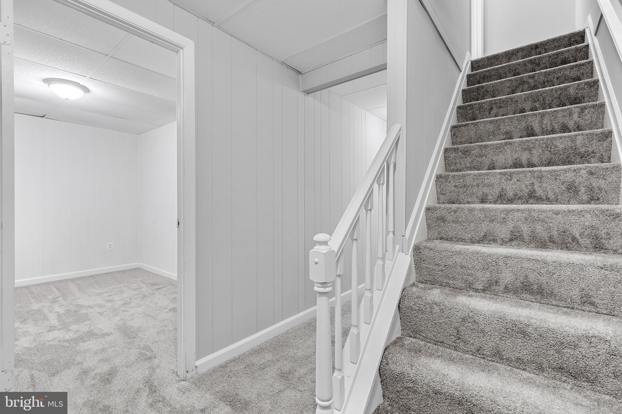 CROFTON SQUARE - Residential