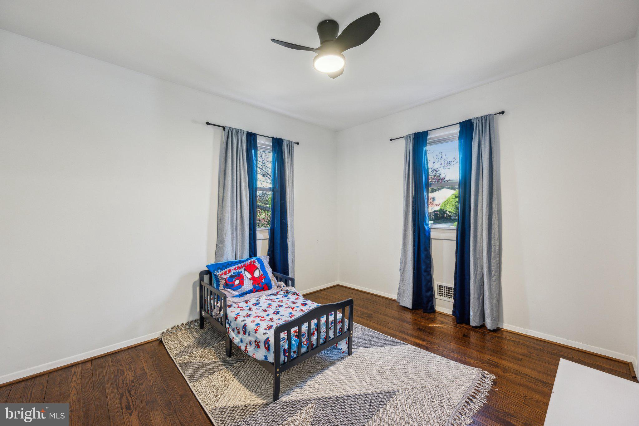 REDFORD ESTATES - Residential