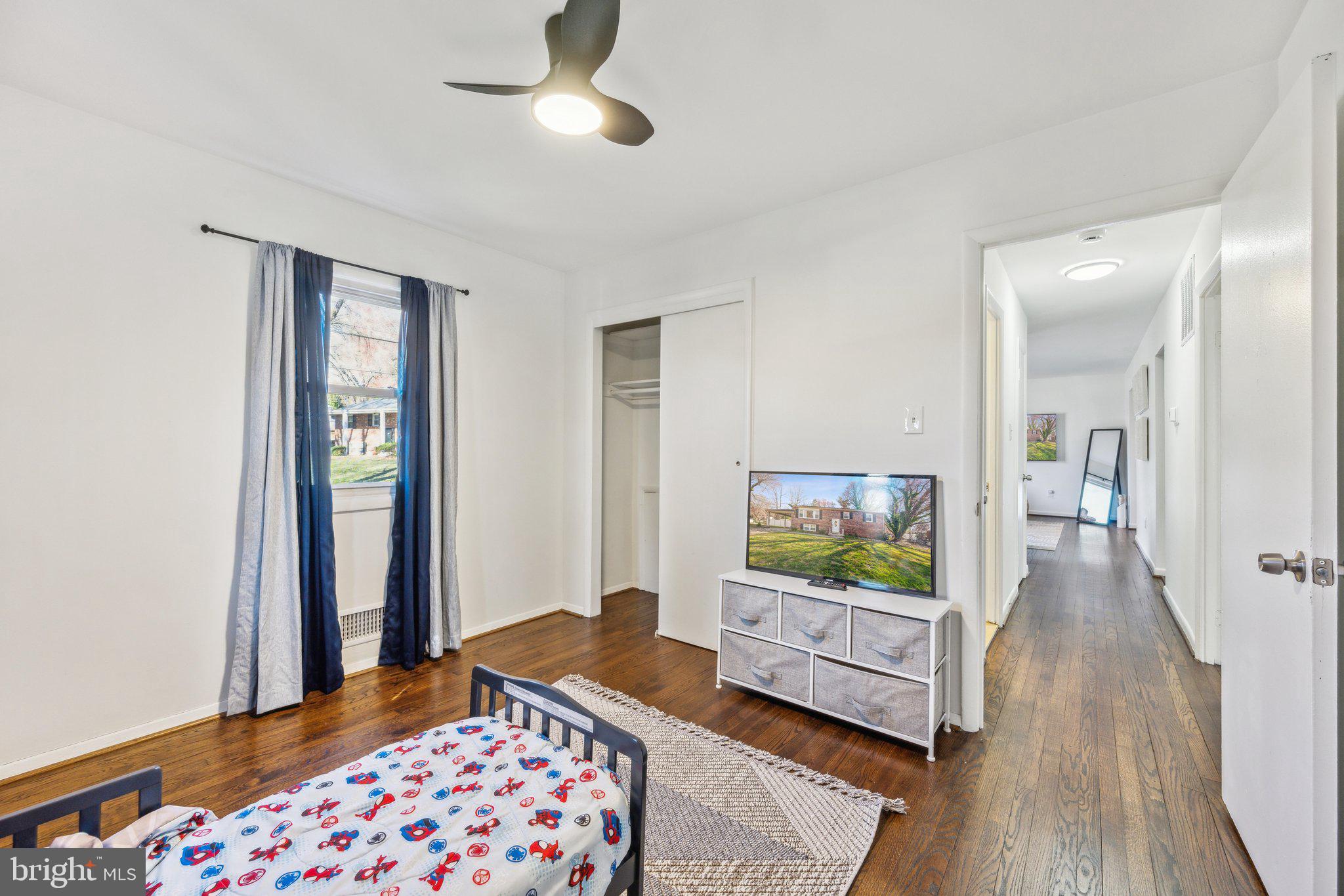 REDFORD ESTATES - Residential