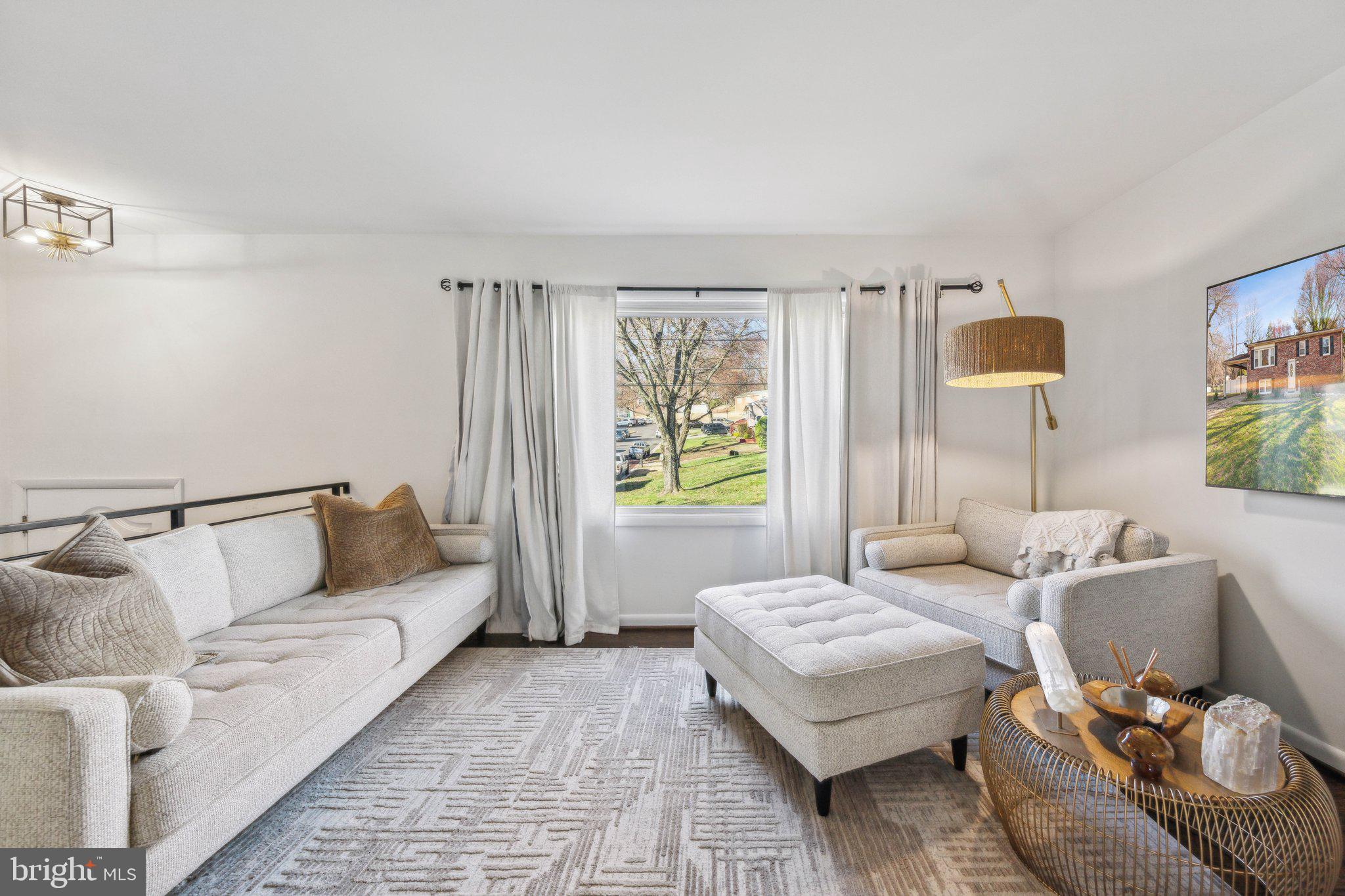 REDFORD ESTATES - Residential