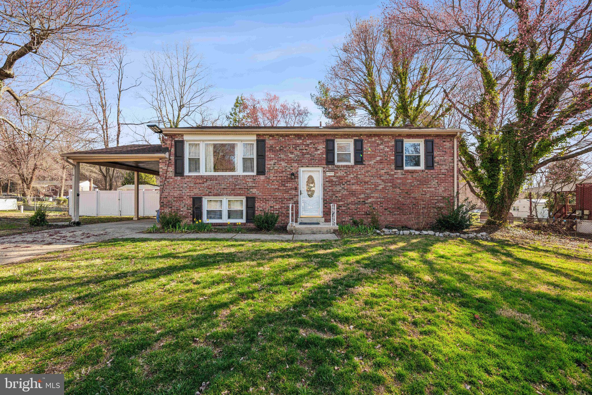 REDFORD ESTATES - Residential