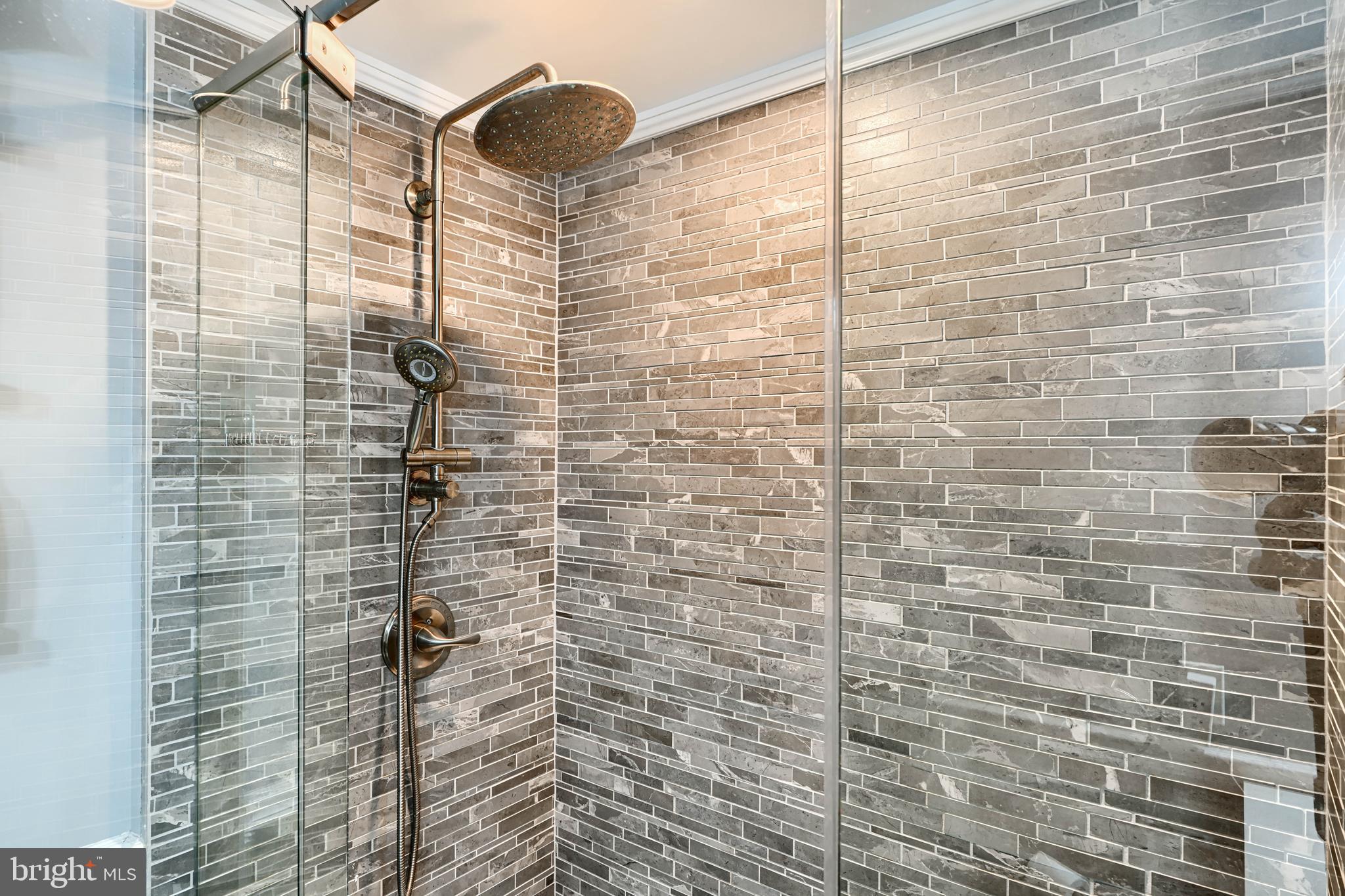 VALLEY WOOD - Residential