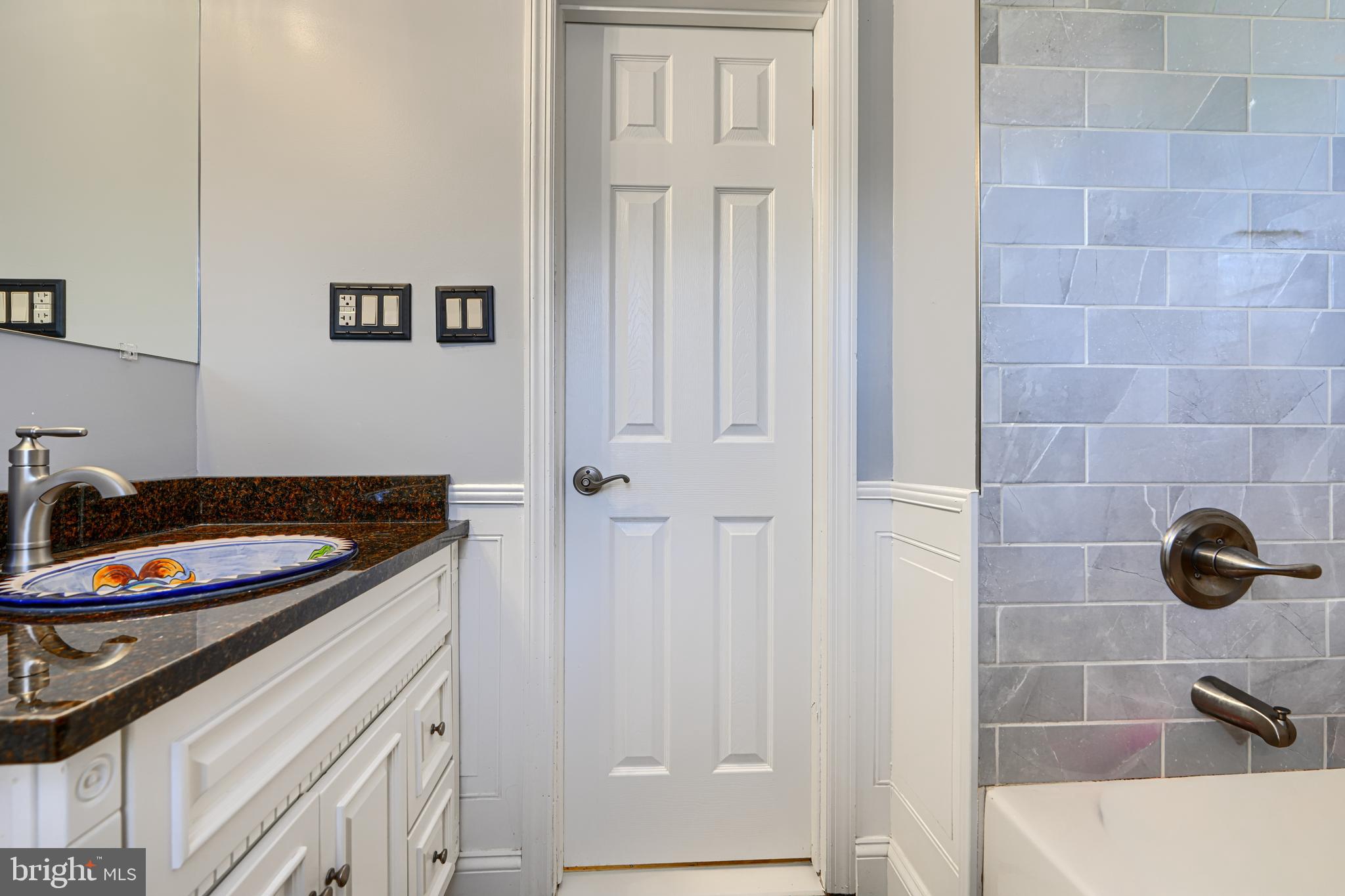 VALLEY WOOD - Residential