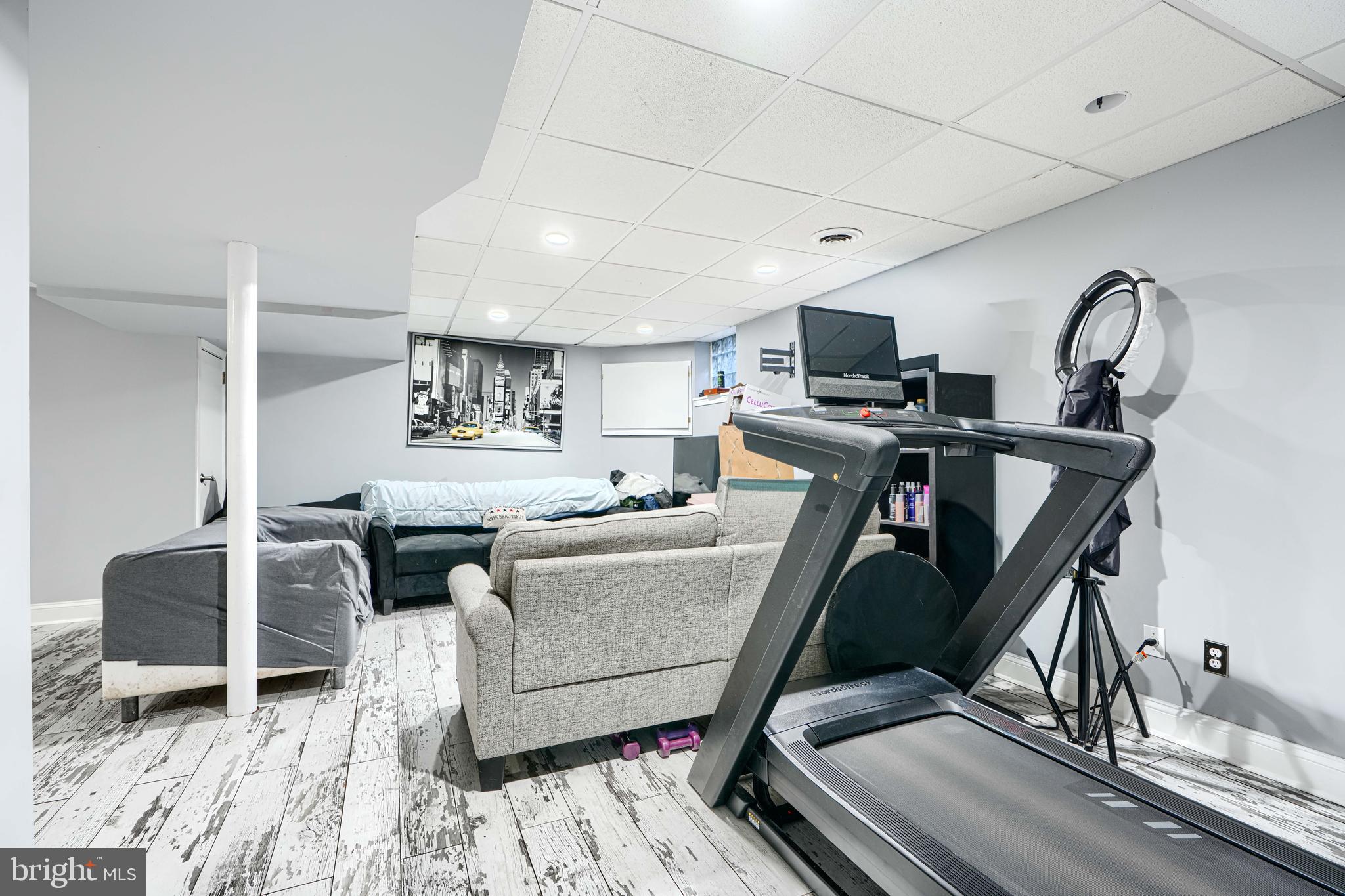 VALLEY WOOD - Residential