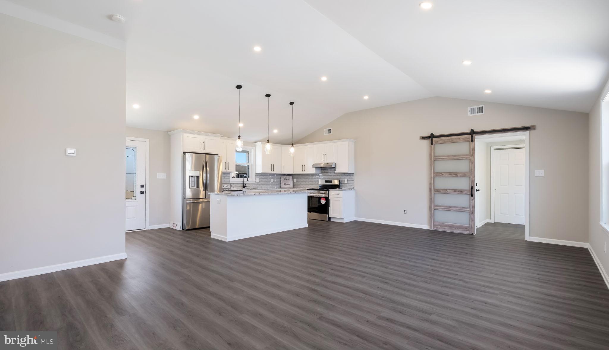 THORNRIDGE - Residential