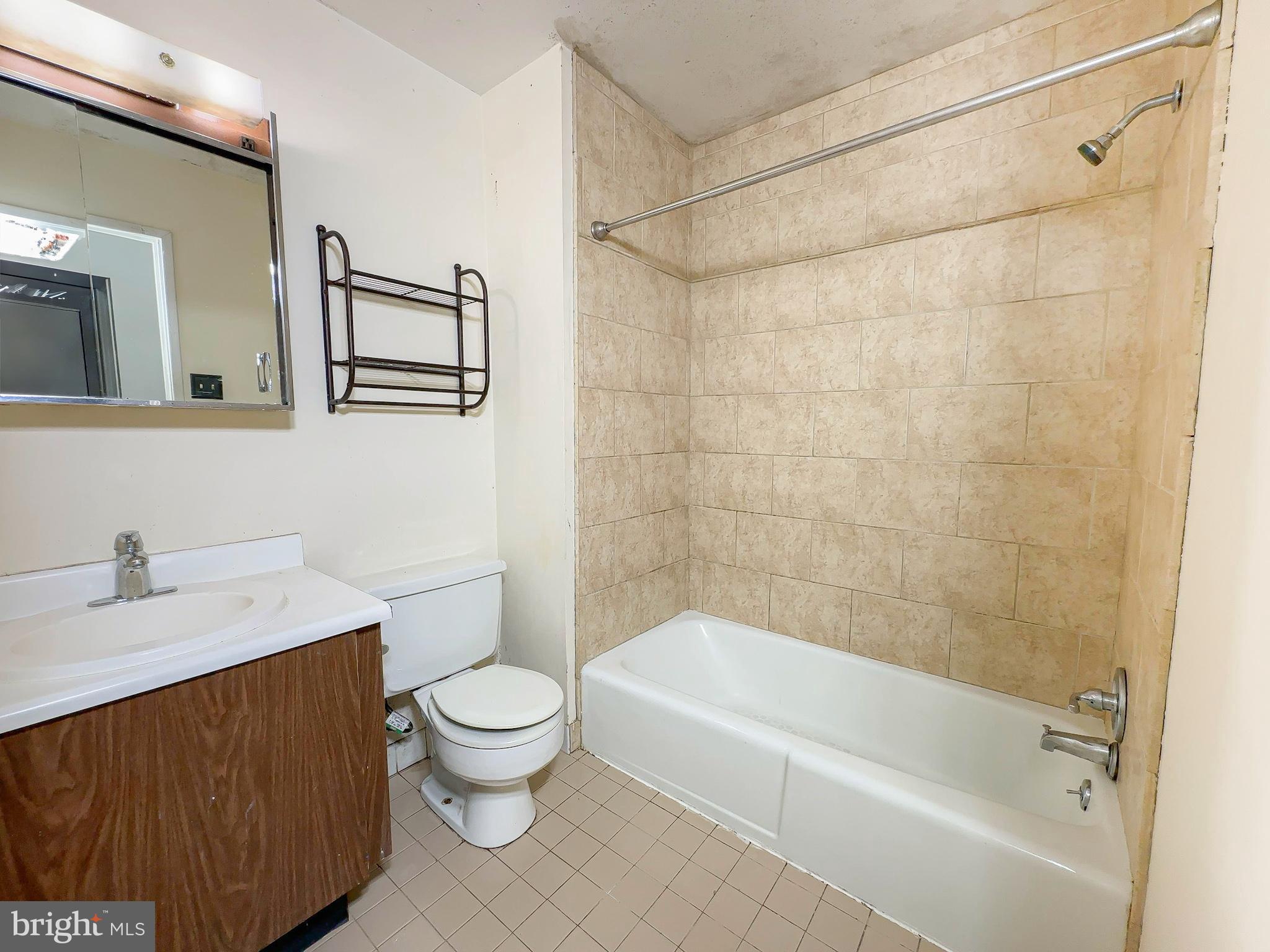 VILLAGE OF WILDE LAKE - Residential