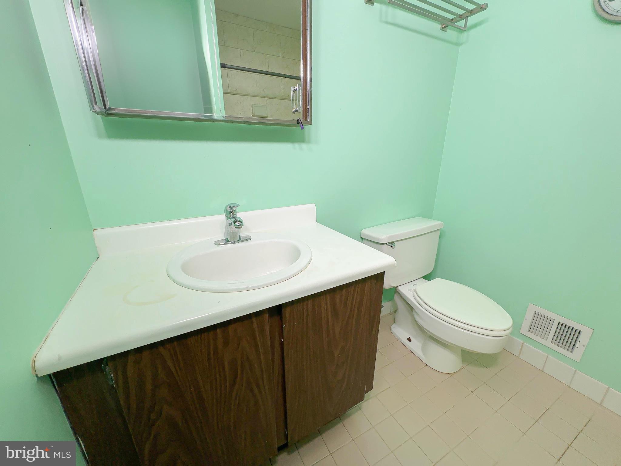 VILLAGE OF WILDE LAKE - Residential