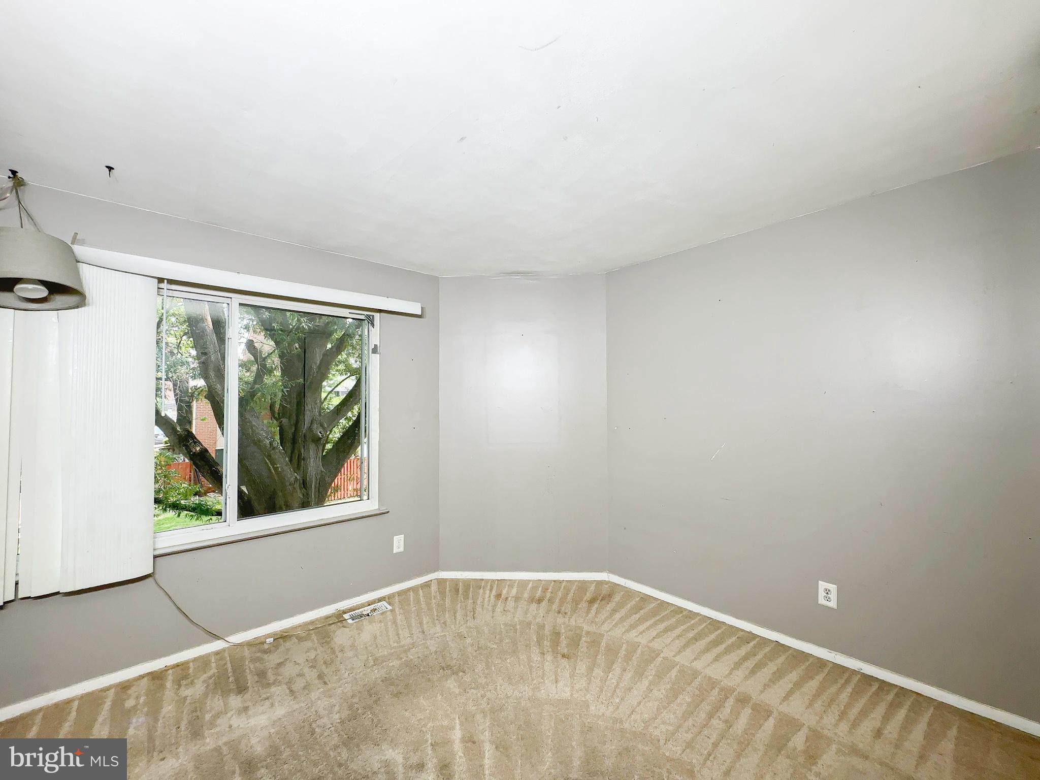 VILLAGE OF WILDE LAKE - Residential