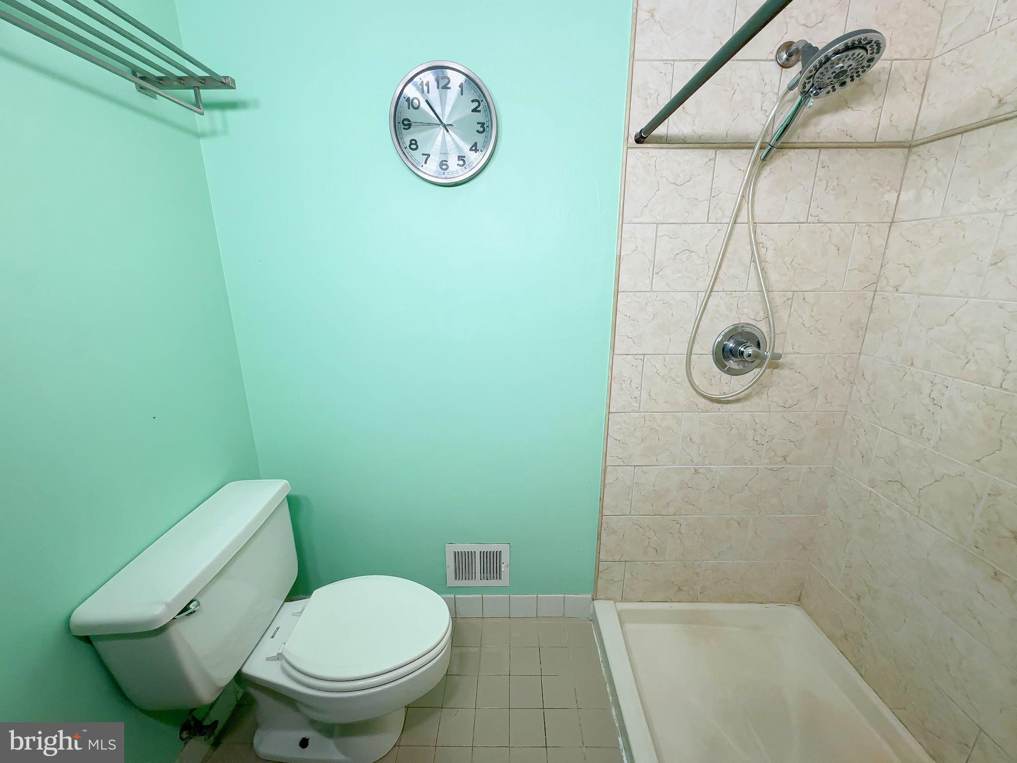 VILLAGE OF WILDE LAKE - Residential