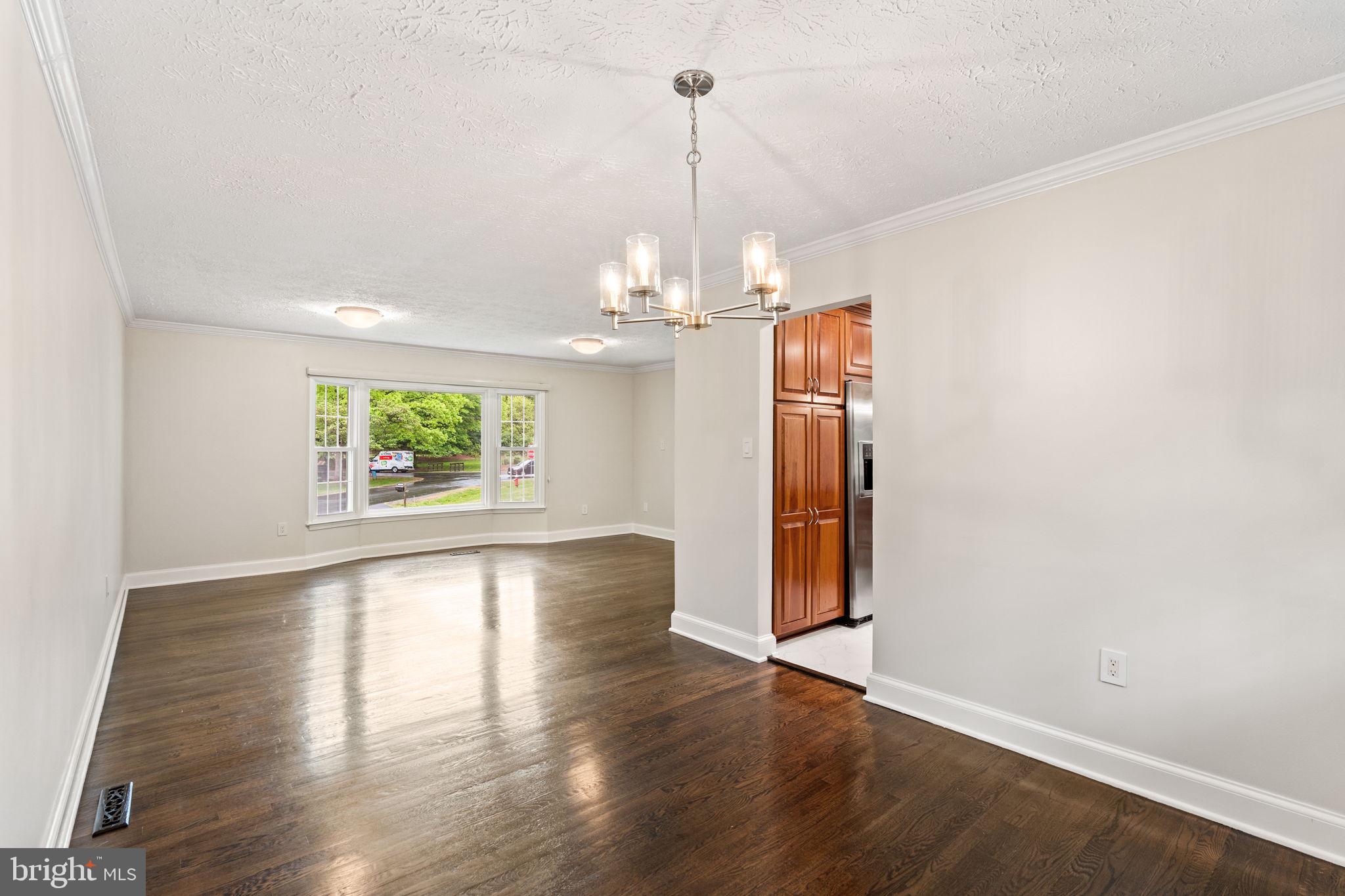 1901 BUCKTHORN LANE