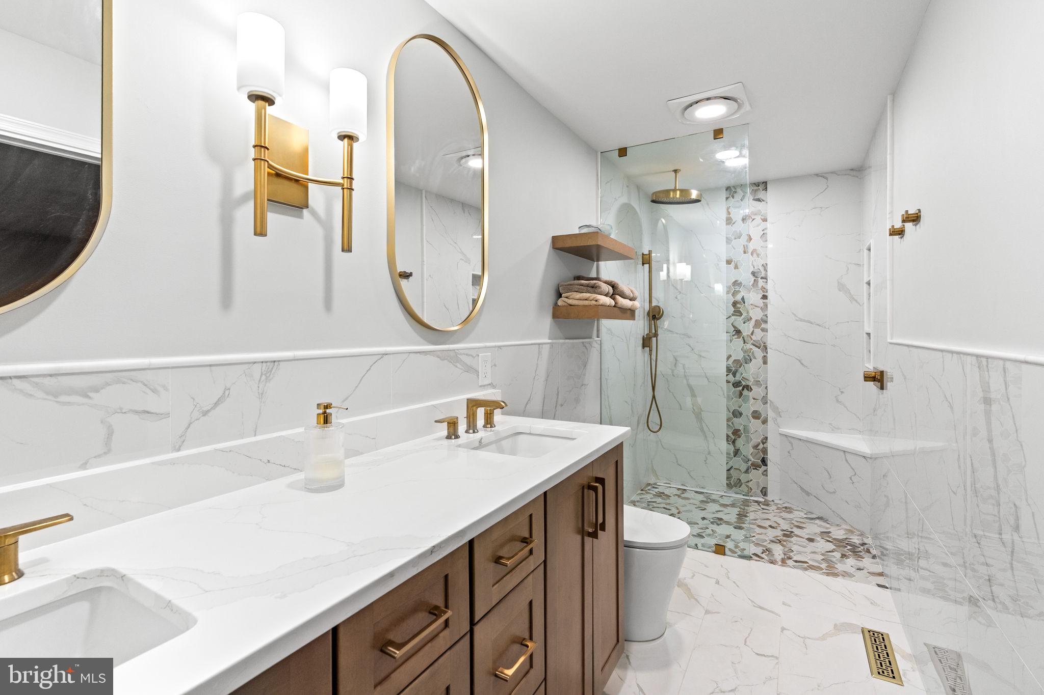 RESTON - Residential