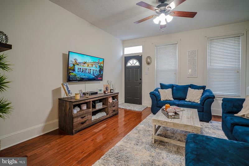 MANAYUNK - Residential