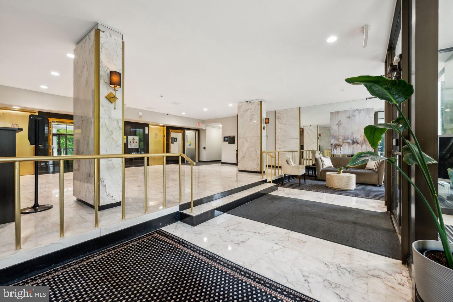 THE FORUM - Residential Lease