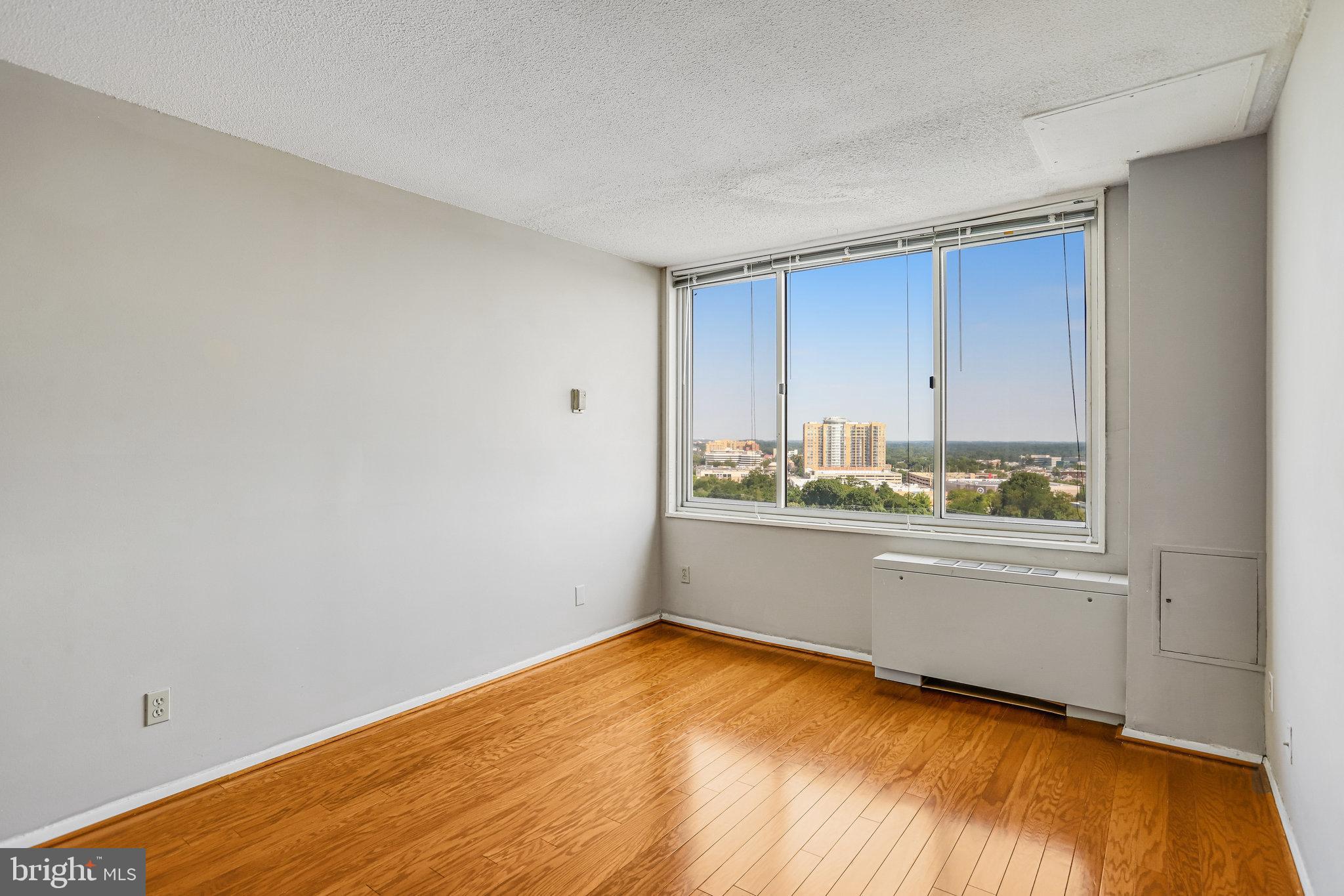 THE FORUM - Residential Lease