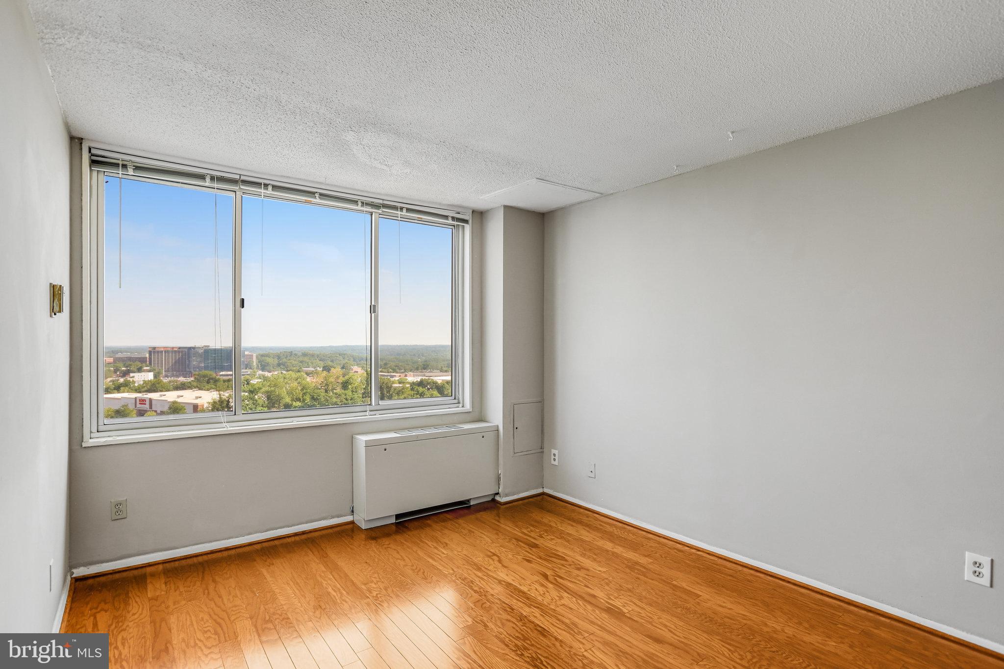 THE FORUM - Residential Lease