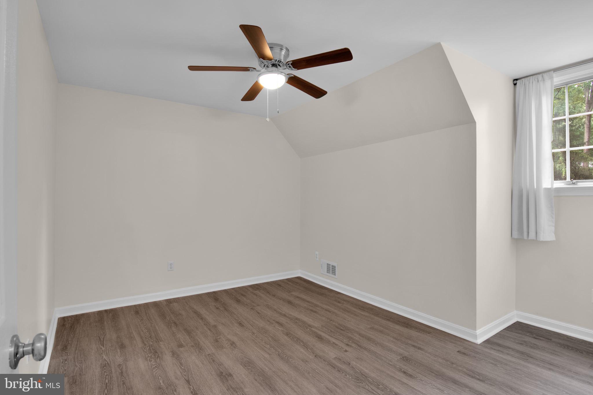 GRAHAM PARK SHORES - Residential