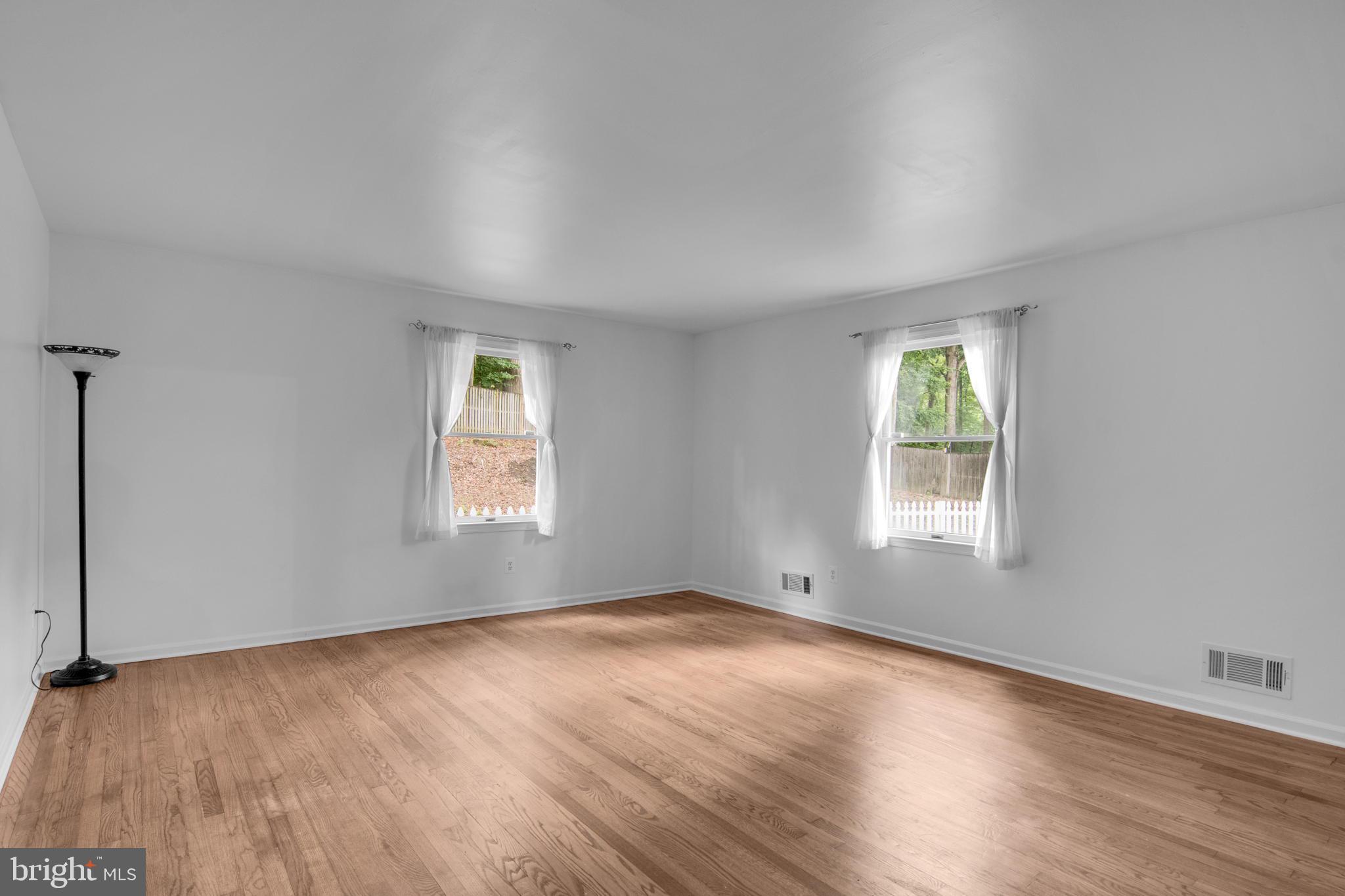 GRAHAM PARK SHORES - Residential