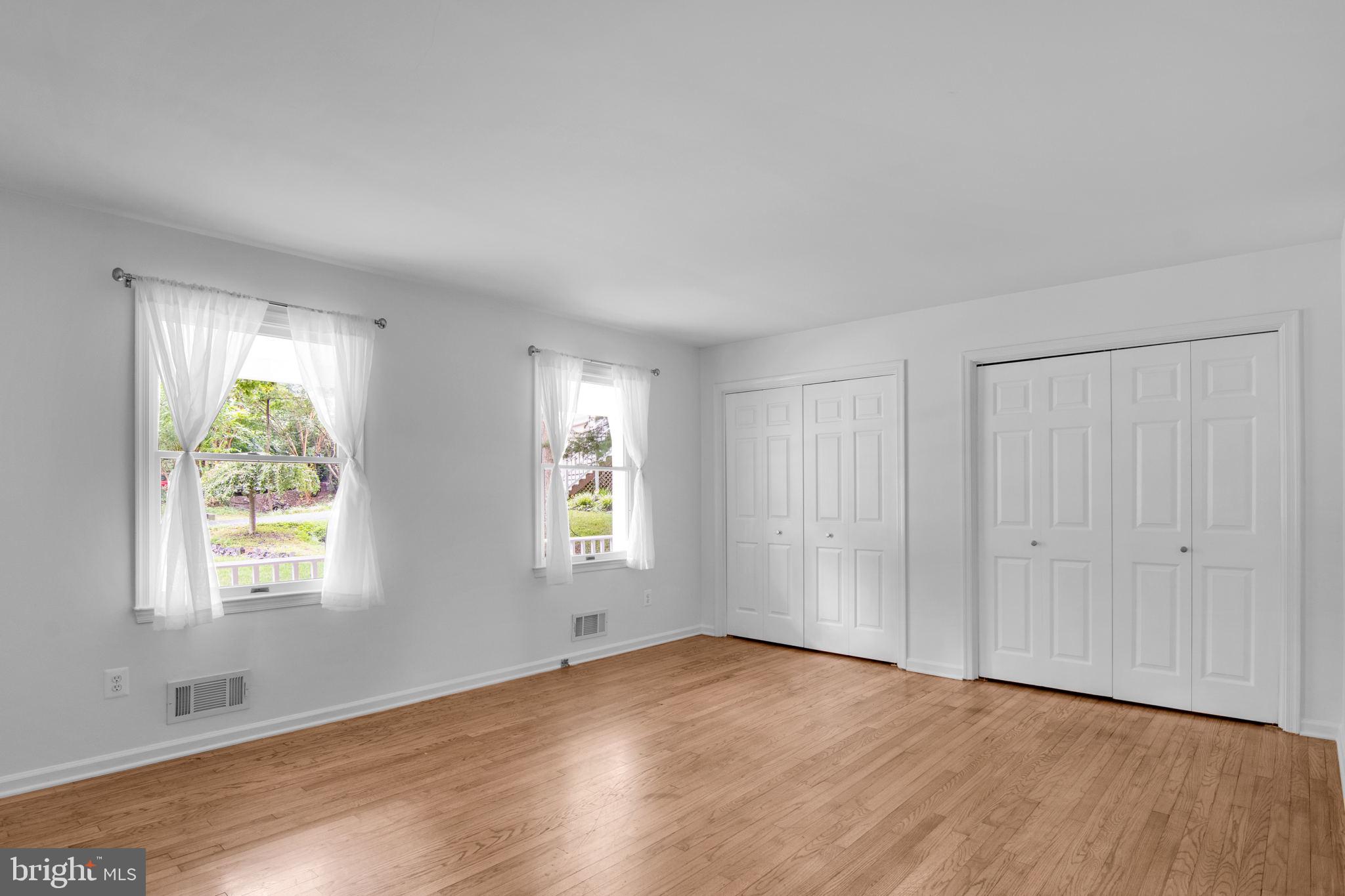 GRAHAM PARK SHORES - Residential