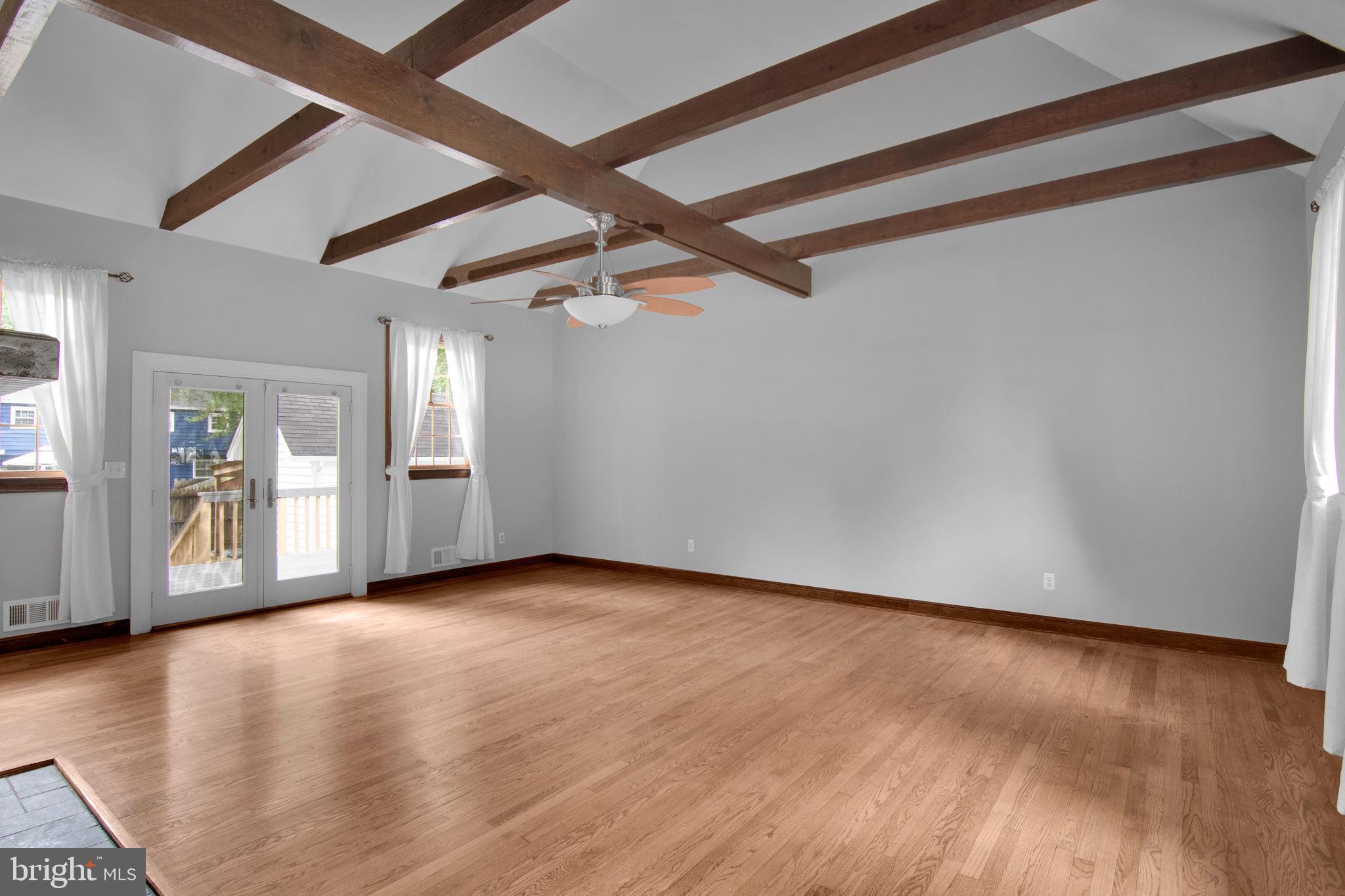 GRAHAM PARK SHORES - Residential