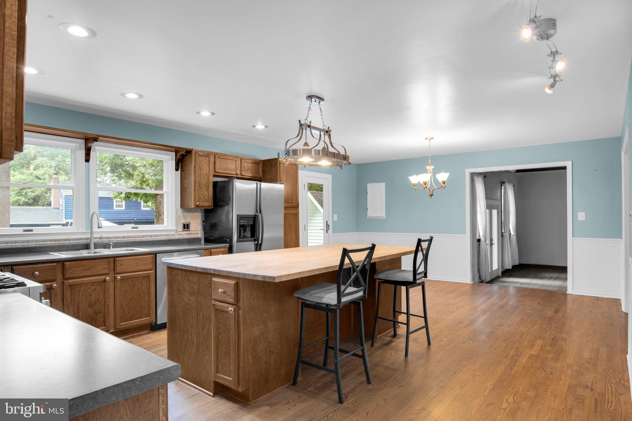 GRAHAM PARK SHORES - Residential